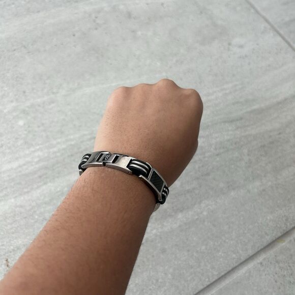 The Danbury Mint Mens Bracelet 8" Fashion Jewelry Titanium With Original Jewelry - Picture 8 of 11